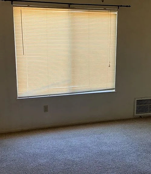 1200 S Riordan Ranch St #7 — Photo 4