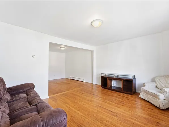 41 Alan Terrace image 6 of 16