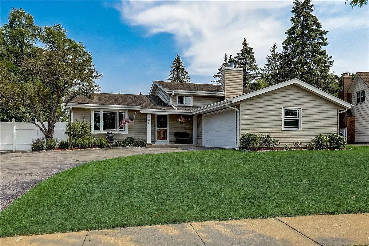 485 East Oakview Ln, Oak Creek, WI 53154 | Zillow