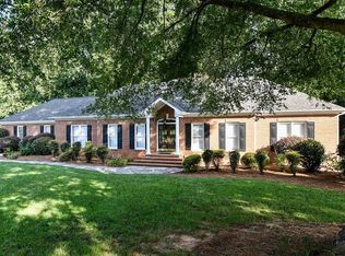 405 Spaulding Lake Dr, Greenville, SC 29615