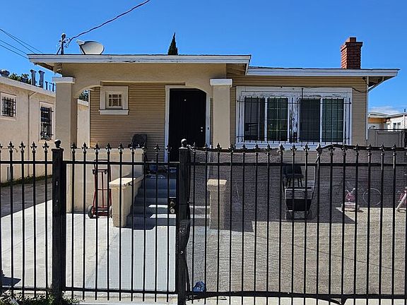 2nd image of 917 107th Ave
