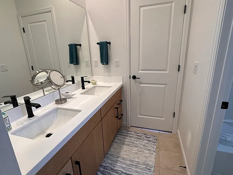 16588 Black Rose Cir — Photo 25