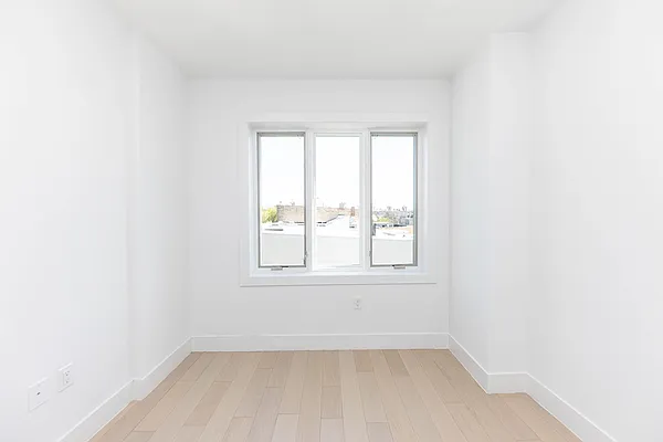 Rented by Oxford Property Group | media 40