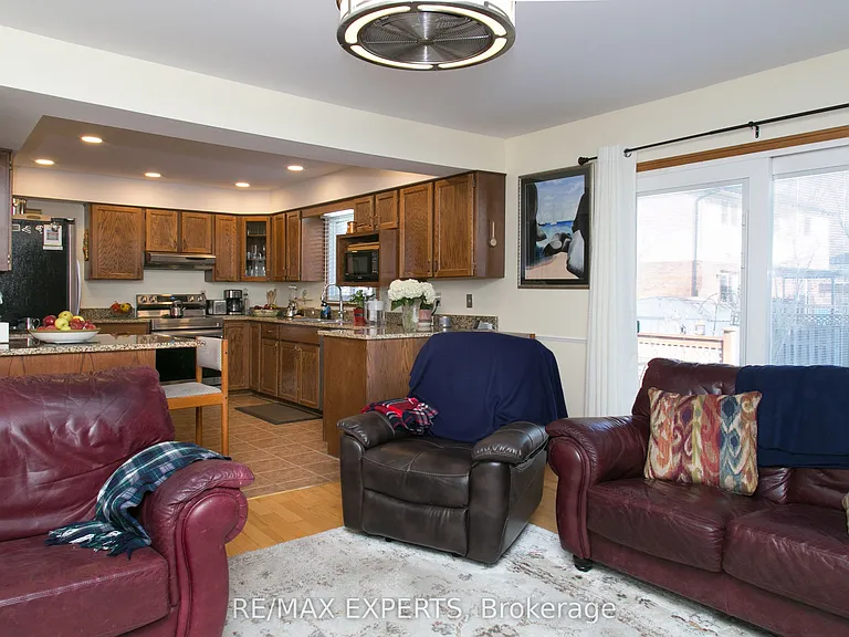 196 Shannon Pl — Photo 9