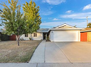 2475 McGregor Dr, Rancho Cordova, CA
