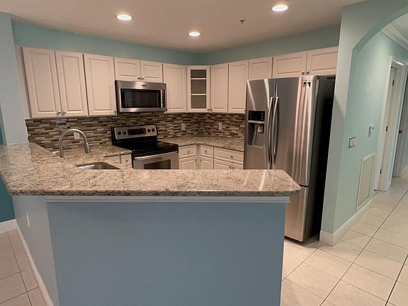 4th image of 3956 Pomodoro Cir Unit 102