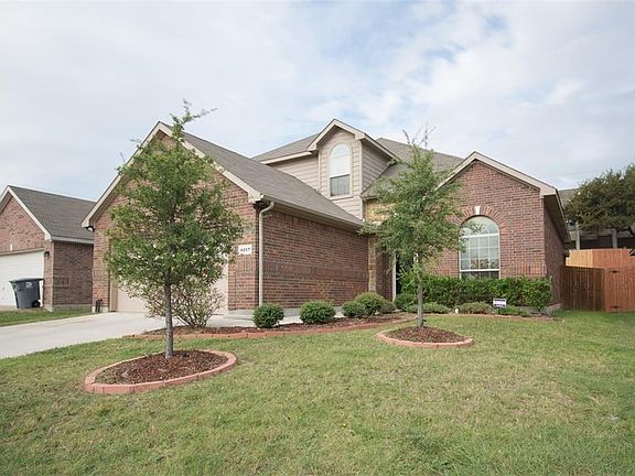 3rd image of 8207 Merriweather Dr