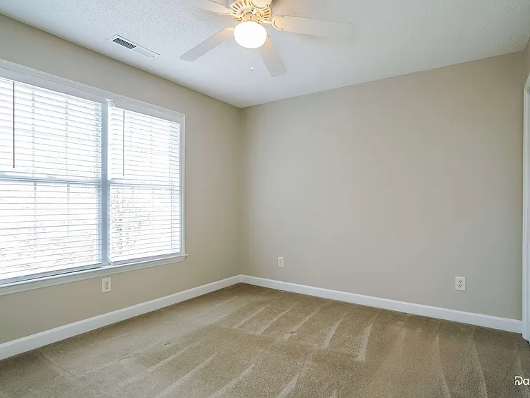 301 Tarheel Ln — Photo 10