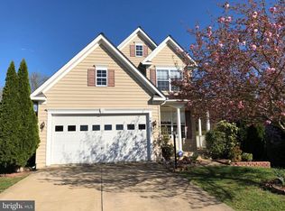 6001 Omega Ln, Manassas, VA 20112