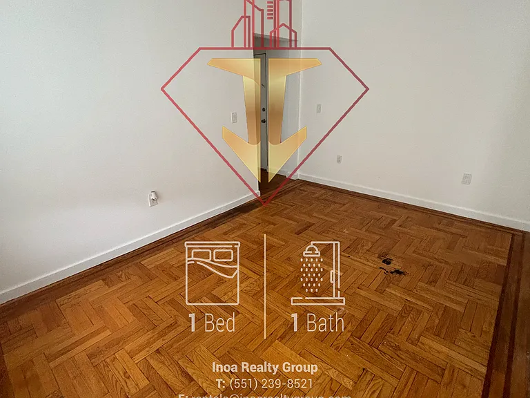 18-20 Fulton Ave #34 — Photo 6