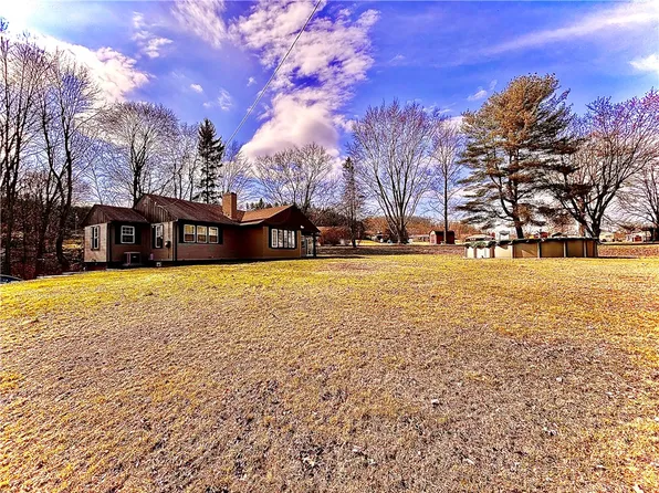 1511 Hyde Park Rd, Leechburg, PA 15656