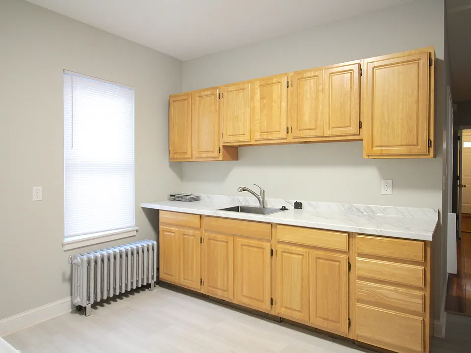 27 Spaulding St #27