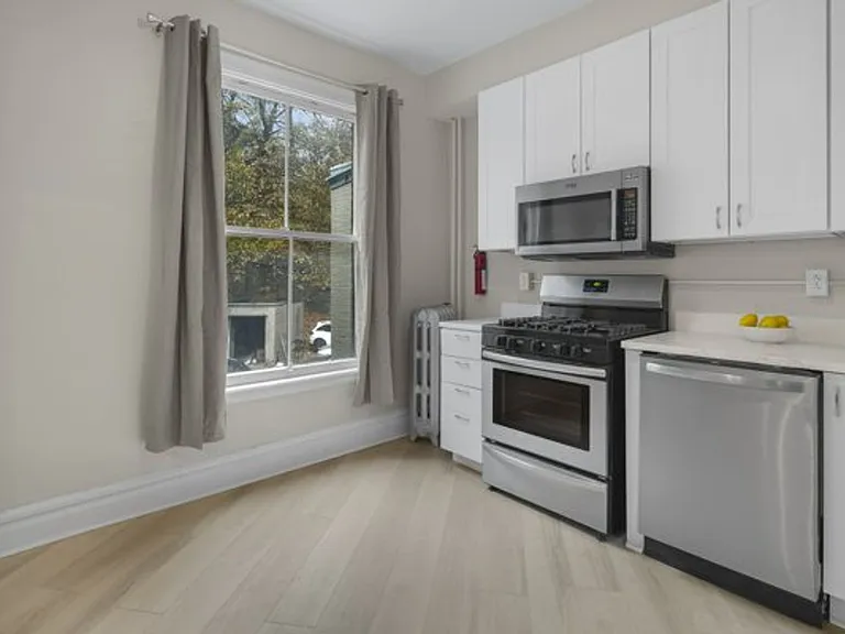 Quarry St. Apartments — Photo 179