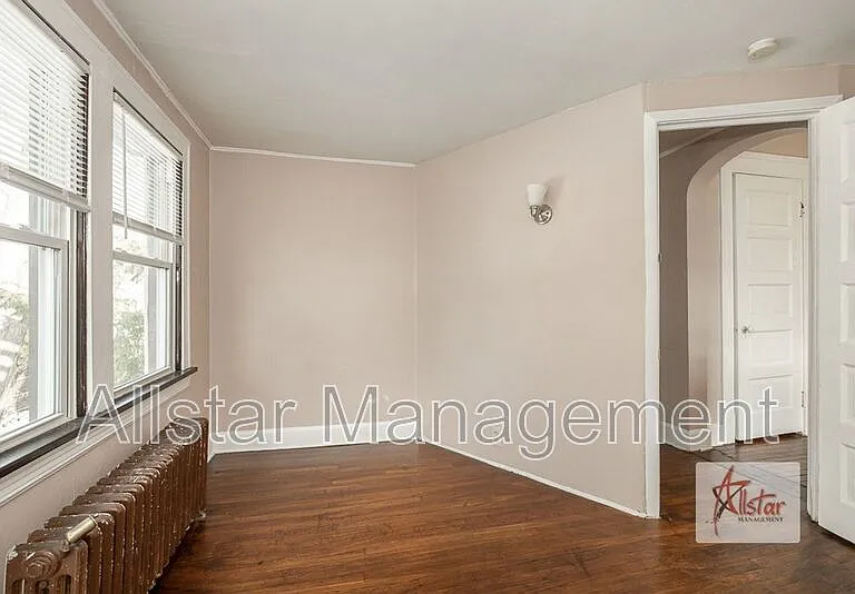 3786 W 37th St #3 — Photo 8