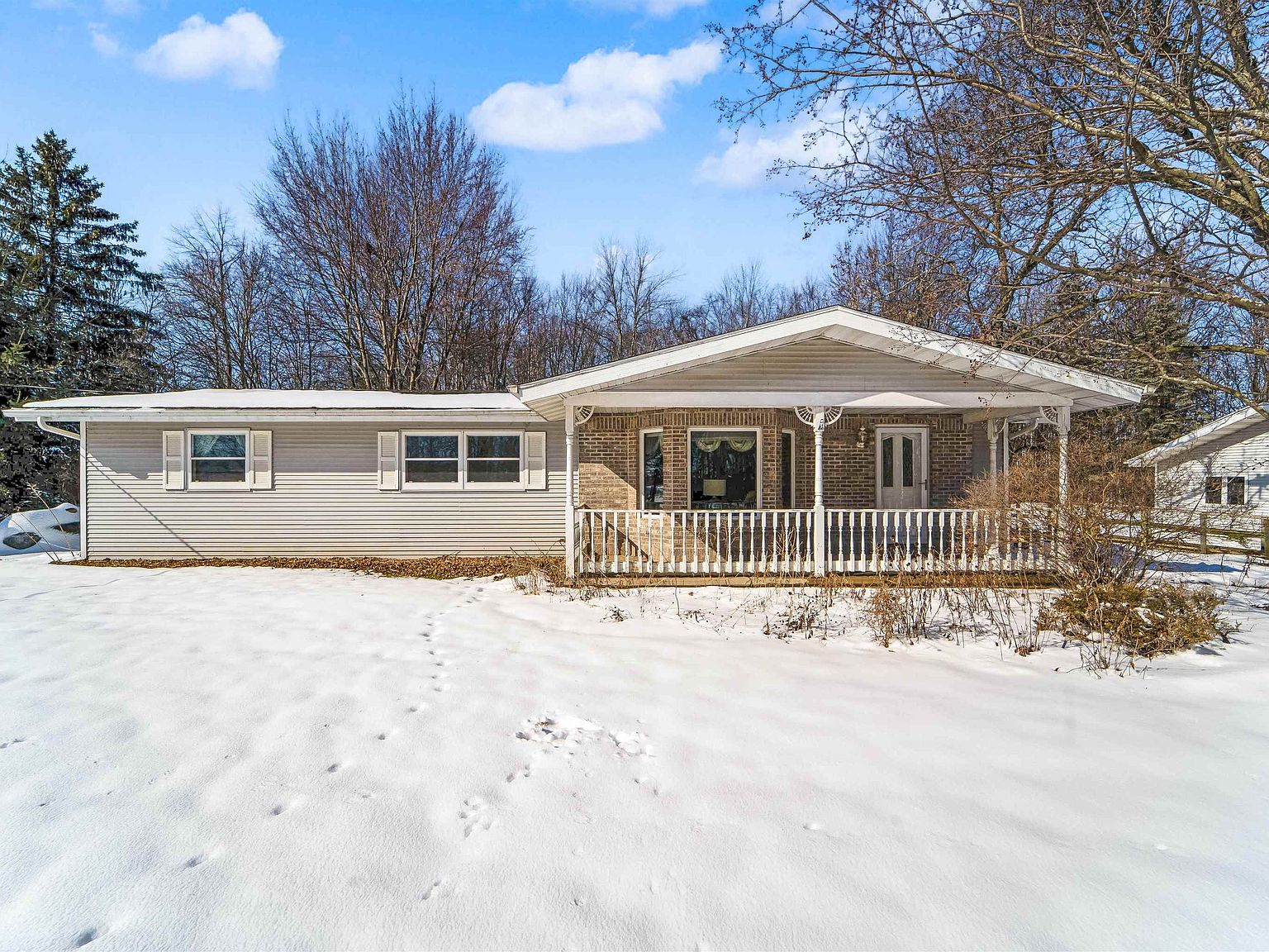 W4986 State Highway 10, Menasha, WI 54952 Zillow