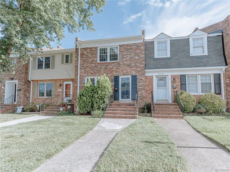 1st image of 2216 Kingsbrook Dr #2216
