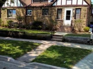 808 Muirfield Ave, Waukegan, IL 60085