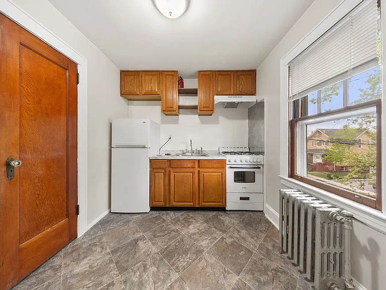 415 Lincoln Ave #2 — Photo 8
