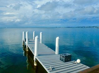 800 Narragansett Ln, Key Largo, FL 33037