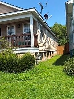 2nd image of 1925 Alvar St