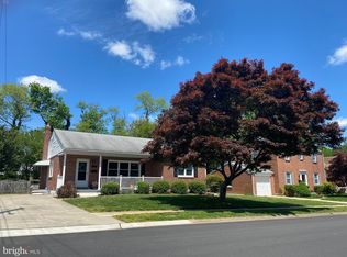 10 Hillcroft Rd, Newark, DE 19711