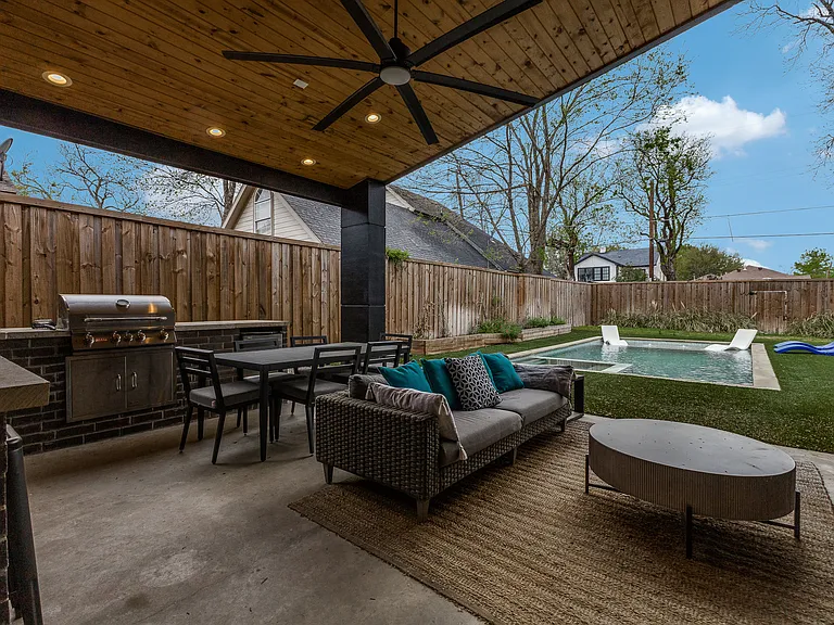 6023 Richmond Ave — Photo 41