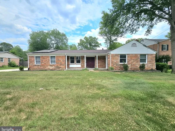 12532 Surrey Circle Dr, Fort Washington, MD 20744