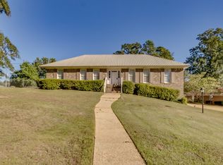 1006 54th St E, Tuscaloosa, AL 35405