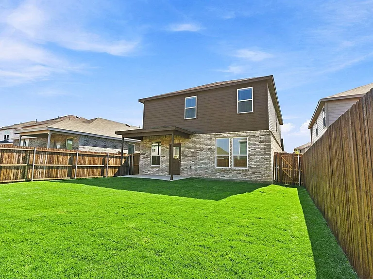 2524 Limerick Dr — Photo 30