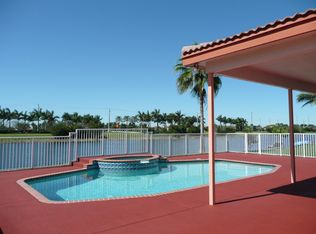 2246 SW 183rd Ter, Miramar, FL 33029