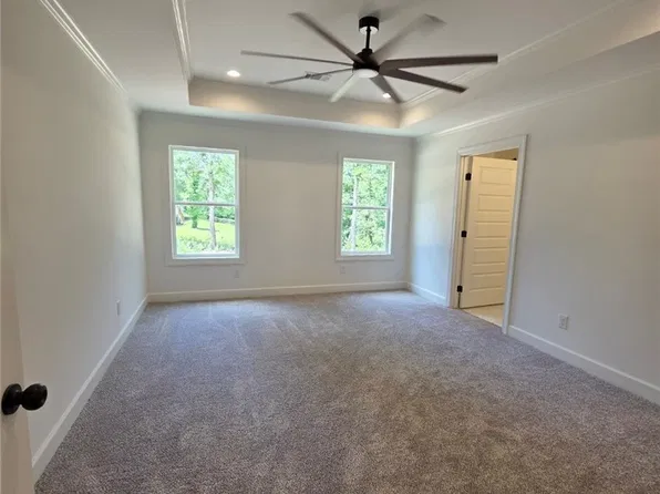 836 7th Alt St NW, Reform, AL 35481