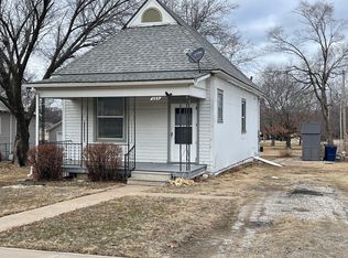 222 E 11th St, Newton, KS 67114