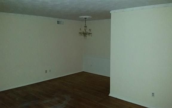 5th image of 2318 Greenland Dr