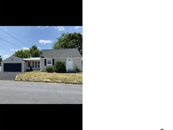 304 W Evesham Rd, Glendora, NJ