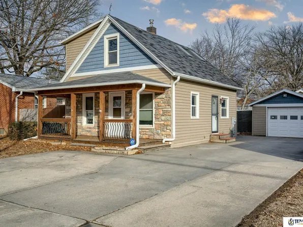 5710 Kearney Ave, Lincoln, NE 68507