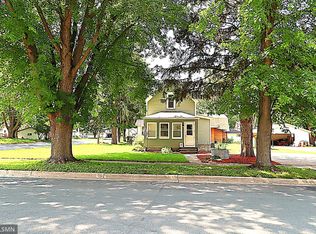 711 2nd St N, Dassel, MN 55325