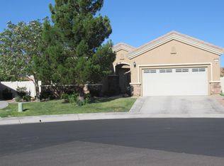 10101 Darby Rd, Apple Valley, CA 92308