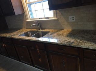 1723 Niles Rd SE, Warren, OH 44484