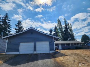 30215 7th Ave S, Federal Way, WA