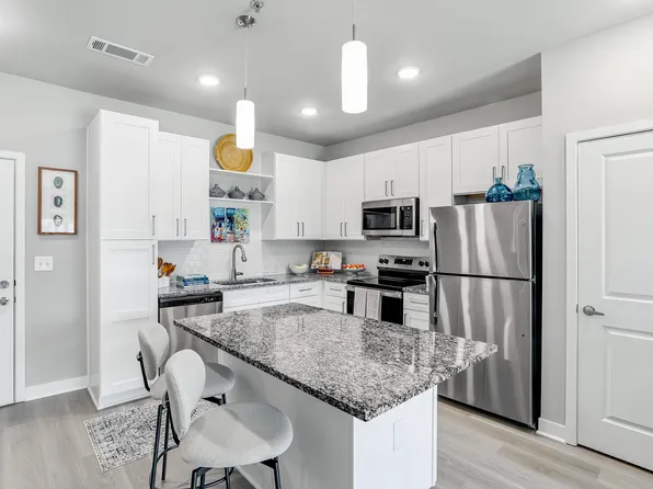 The Edison at Colonnade Crossing