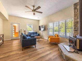 47 Bertha N Orchard Rd, Lyle, WA 98635