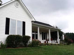 734 Shepherds Pl, Galax, VA 24333