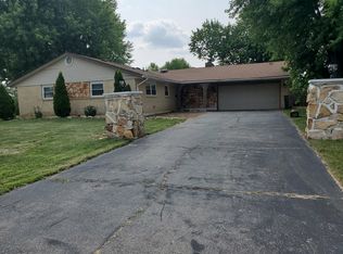 5201 Bromwick Dr, Dayton, OH 45426