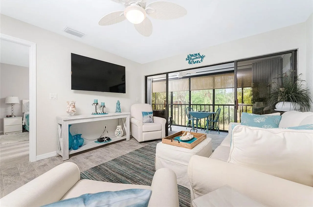 2 bed, 2.0 bath, $1,625 — Photo 3