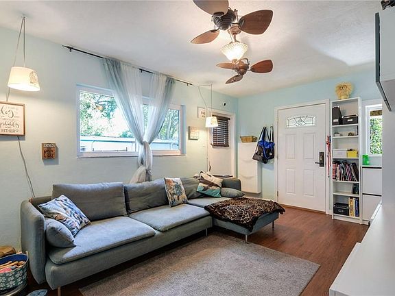 4th image of 6472 28th St N
