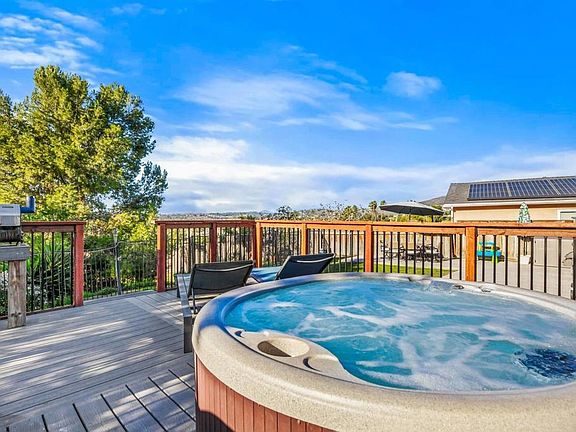 2nd image of 166 Lakeview Ave