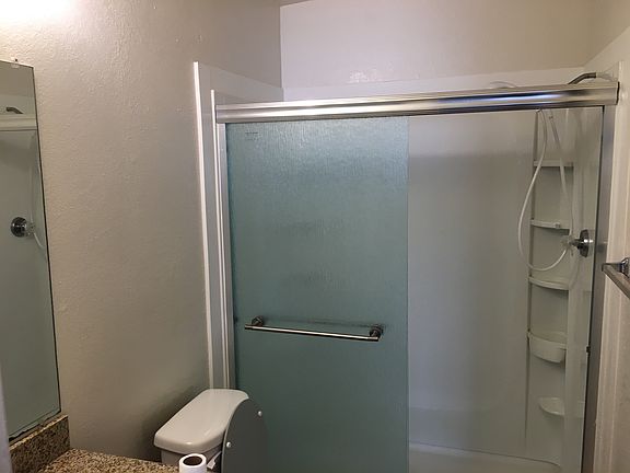 3rd image of 7425 Karlsberg Cir