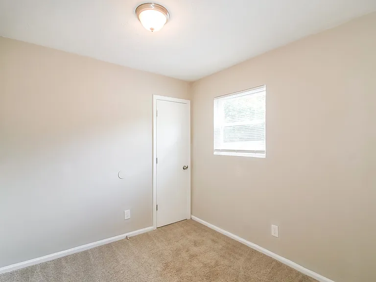 106 Belk Rd — Photo 11