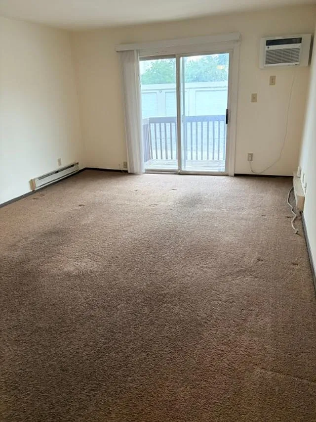 1 bed, 720 sqft, $1,200 — Photo 2