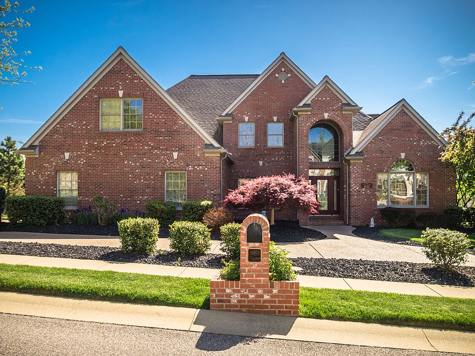 1st image of 8644 Copper Creek Dr